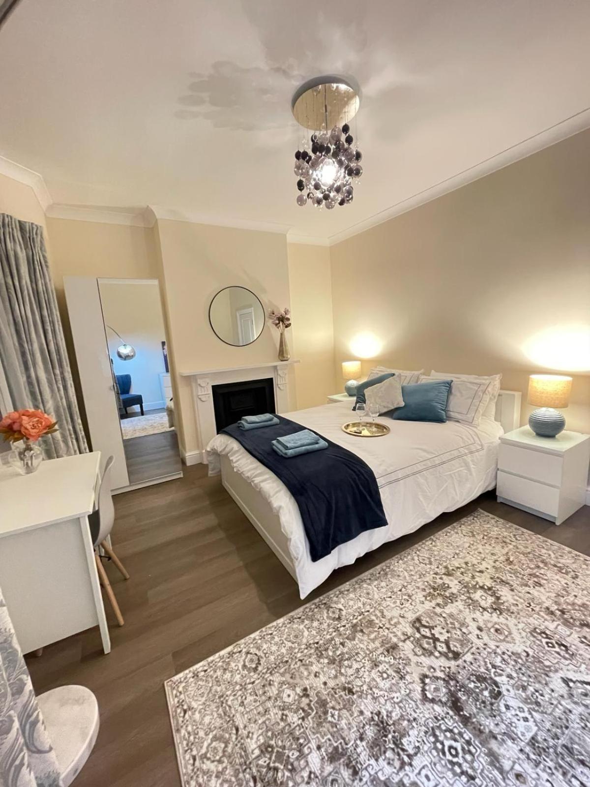 Greenwich Holiday Home London Bagian luar foto