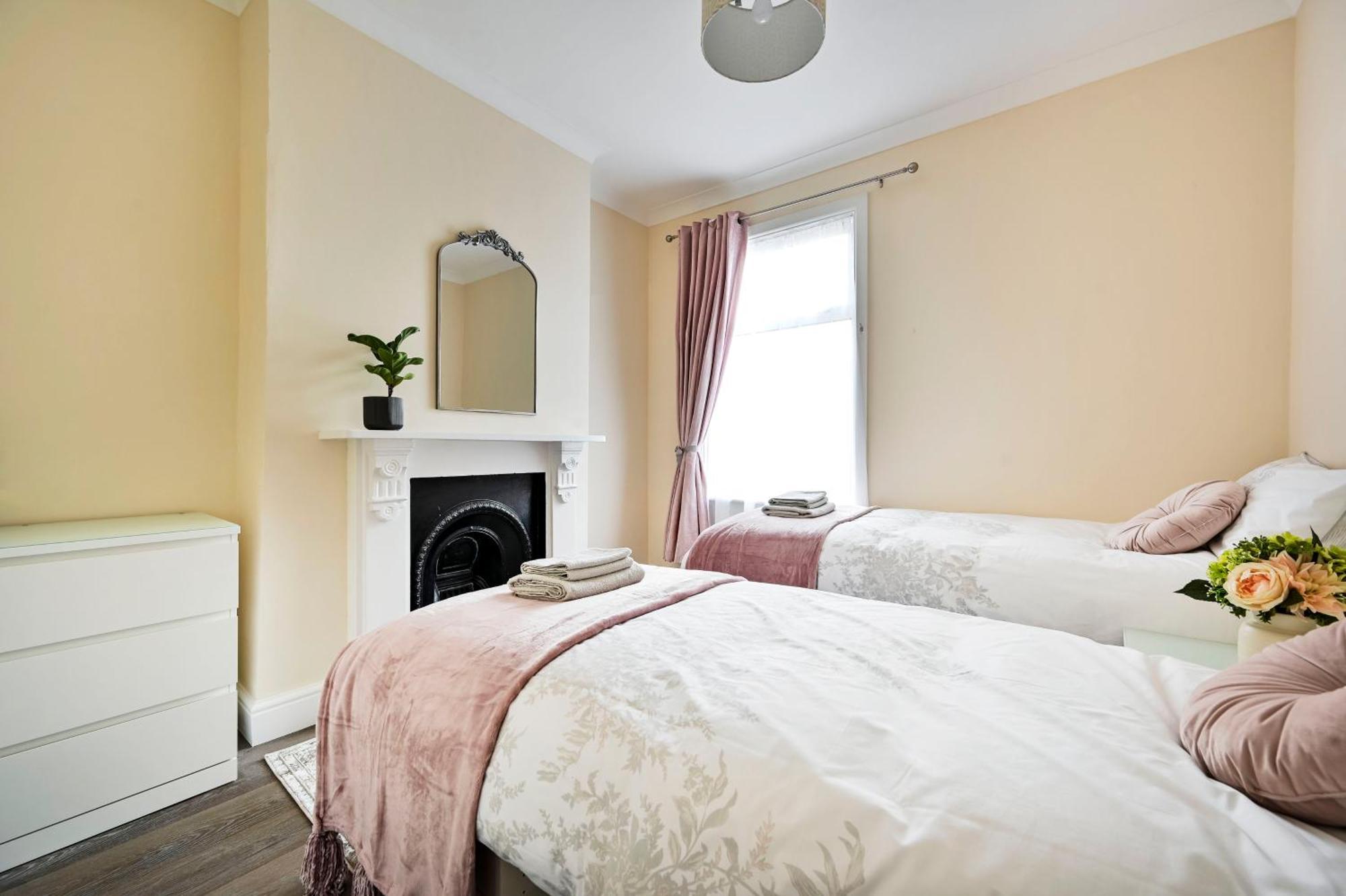 Greenwich Holiday Home London Bagian luar foto
