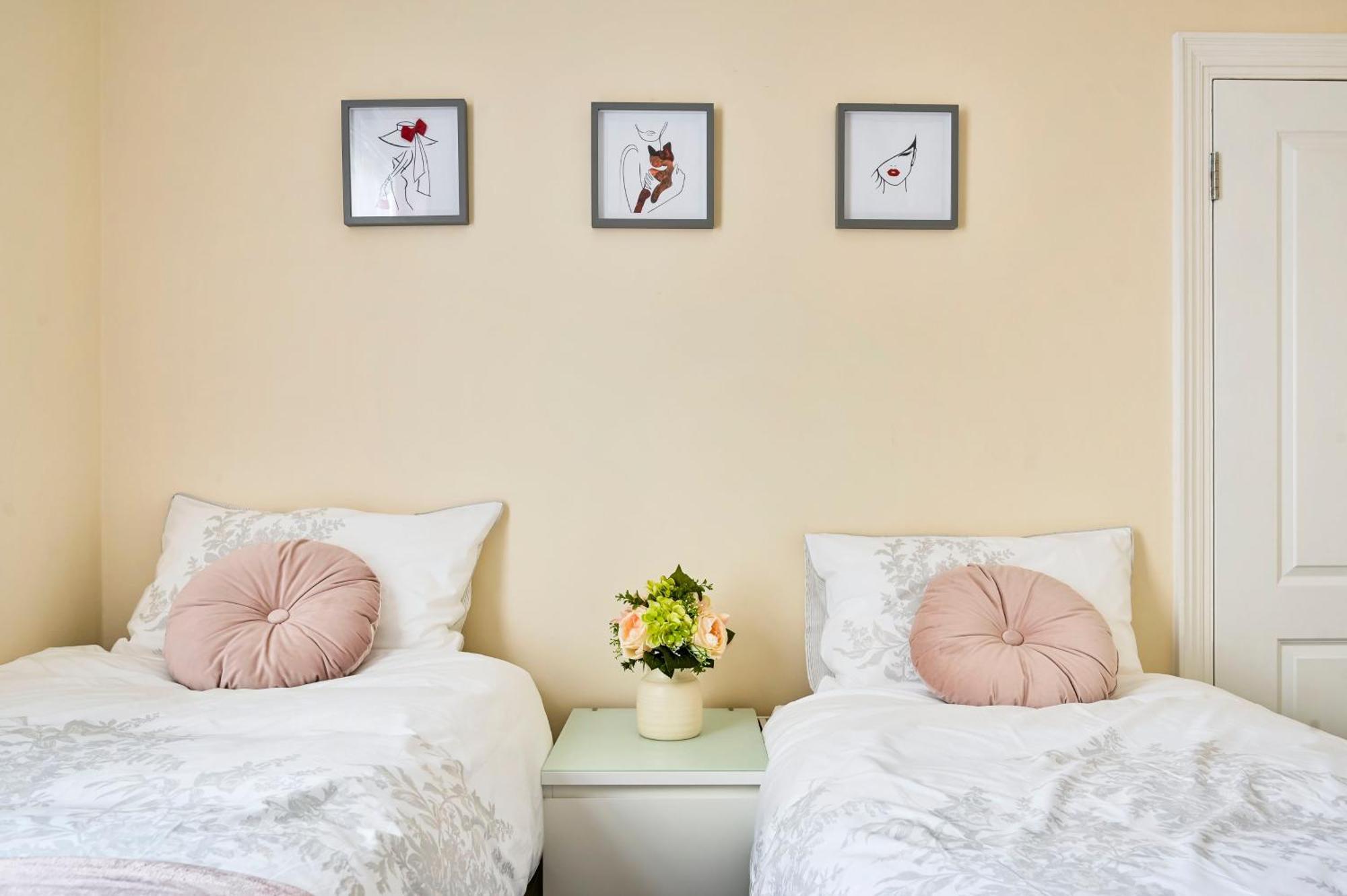Greenwich Holiday Home London Bagian luar foto