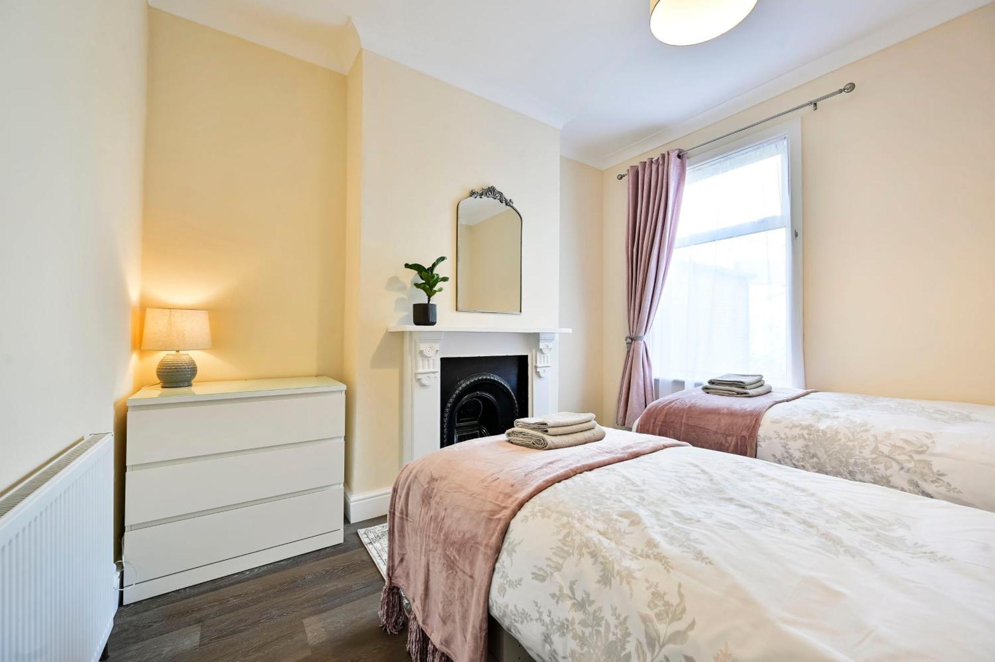 Greenwich Holiday Home London Bagian luar foto